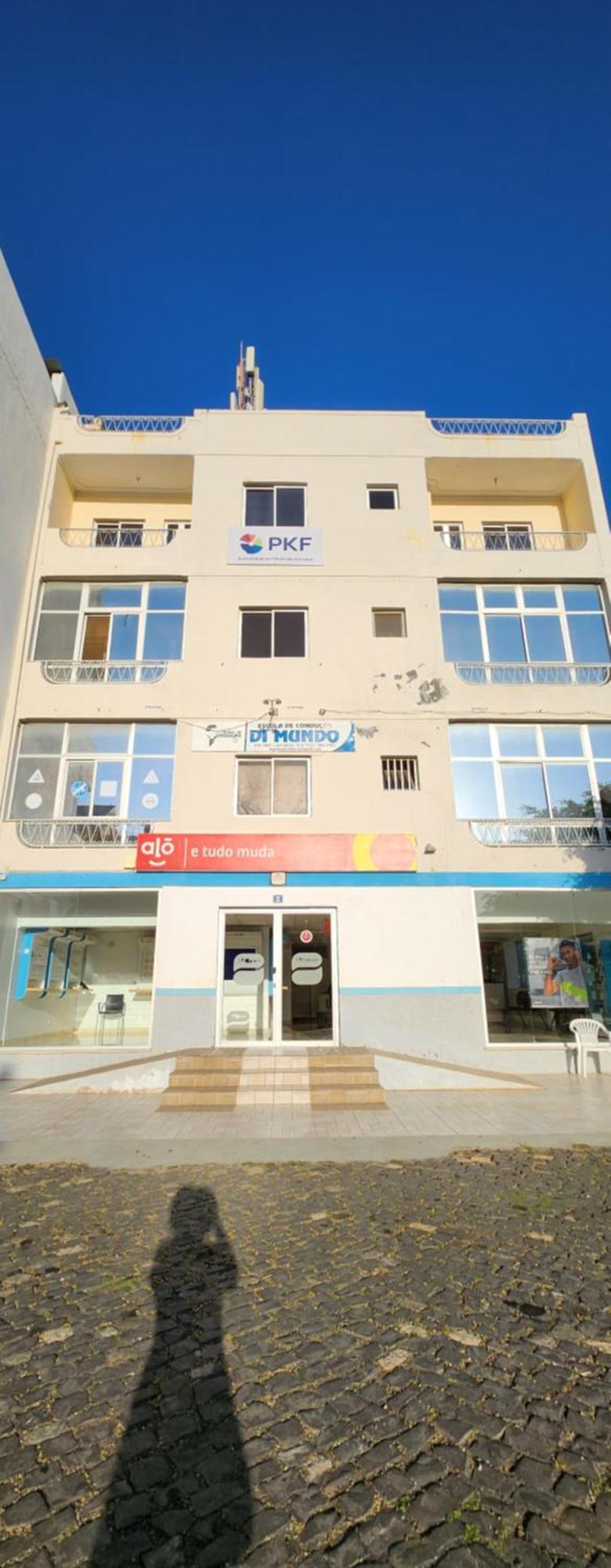 No Cash Accepted-Meeting Point Hostel- Praia, Also In Tarrafal & Fogo Buitenkant foto