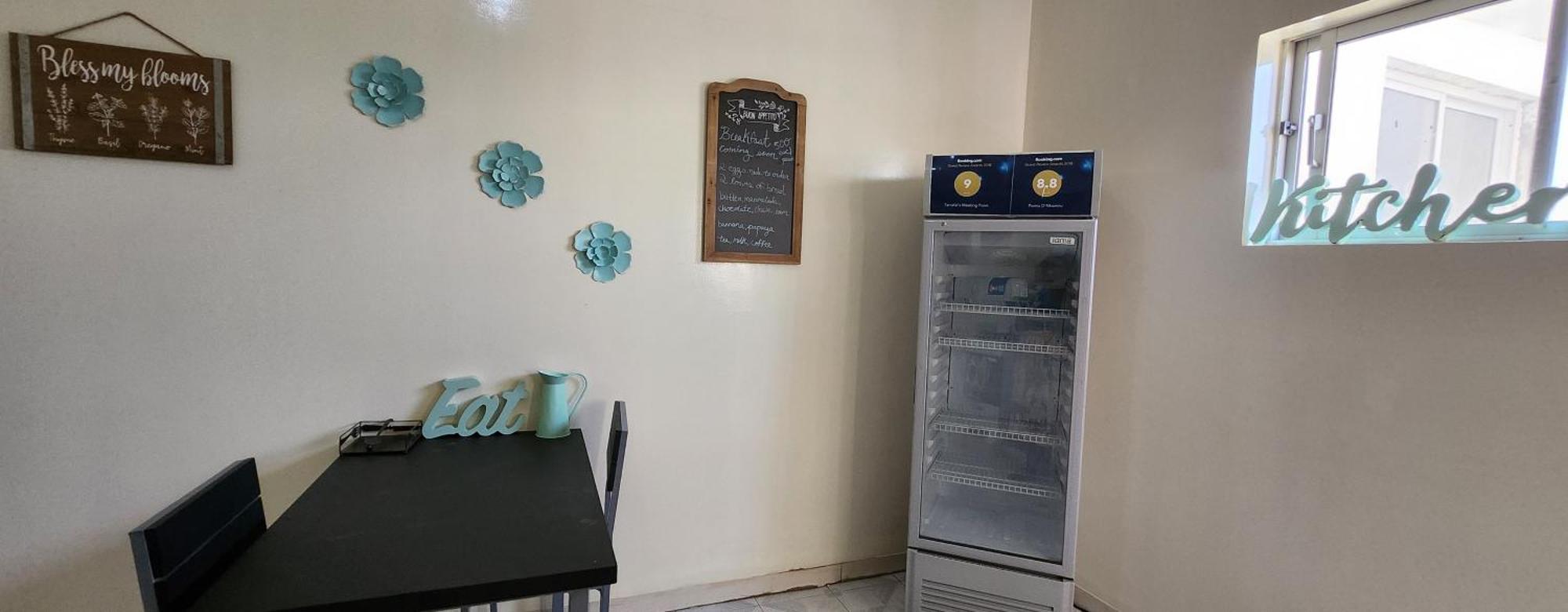 No Cash Accepted-Meeting Point Hostel- Praia, Also In Tarrafal & Fogo Buitenkant foto