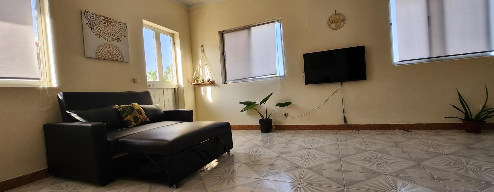 No Cash Accepted-Meeting Point Hostel- Praia, Also In Tarrafal & Fogo Buitenkant foto