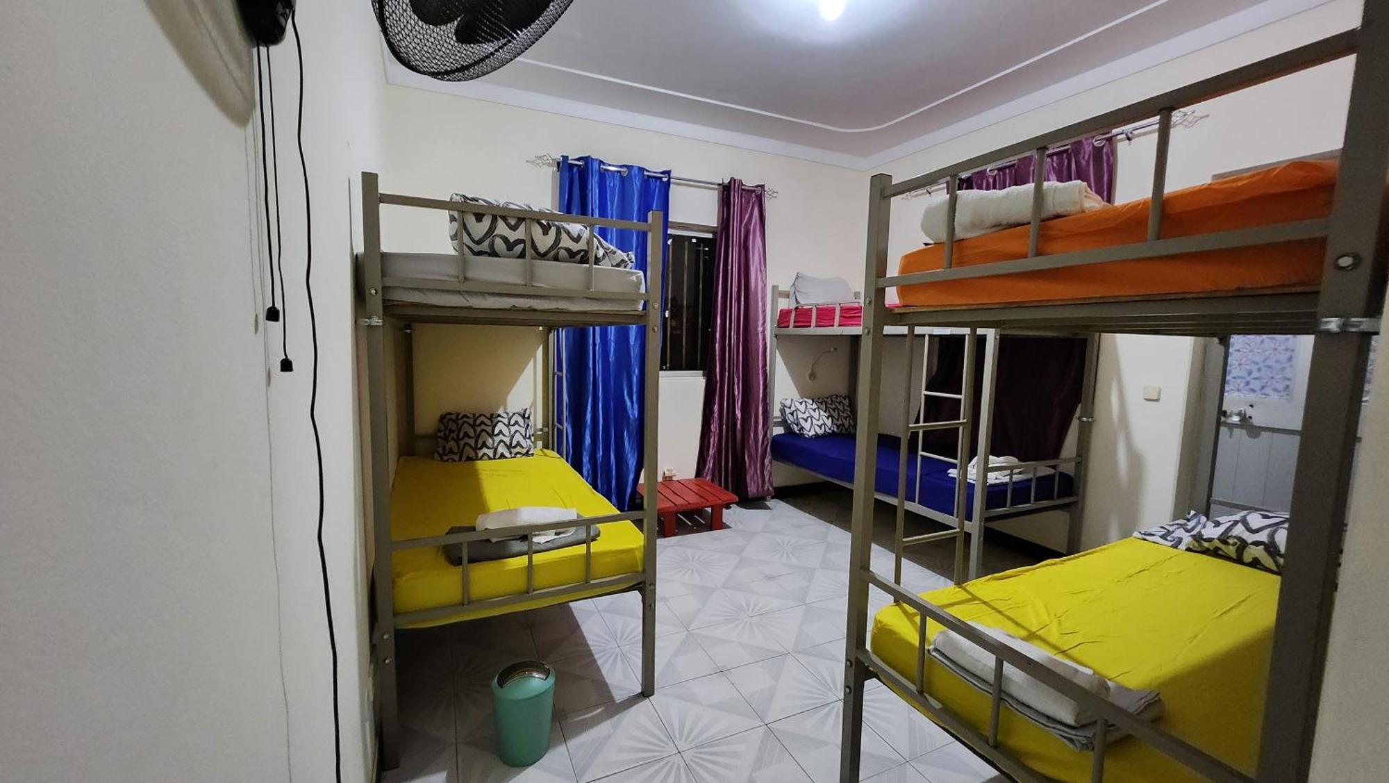 No Cash Accepted-Meeting Point Hostel- Praia, Also In Tarrafal & Fogo Buitenkant foto